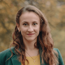 Freelancer Olena H. — Ukraine, Lvov. Core skill — Social Media Marketing (SMM), Social Media Advertising