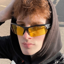 Freelancer Vlad H. — Ukraine, Kiew. Fachgebiet — Javascript und Typescript, Bot-Entwicklung