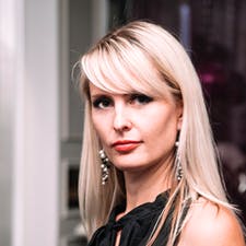 Мария Консманова