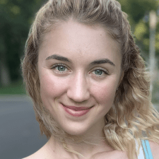 Freelancer Marina P. — Ukraine, Vinnytsia. Core skill — Interface Design (UI/UX), Mobile Apps Design
