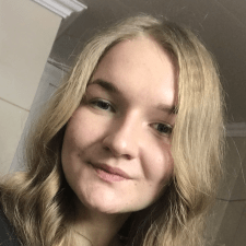 Freelancer Ivanna I. — Ukraina, Kamenetz-Podolsk. Specjalizacja — Edycja i korekta tekstu, Copywriting