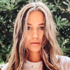 Фрилансер Darina G. — Италия, Desenzano del Garda. Специализация — Контент-менеджер, Создание сайта под ключ