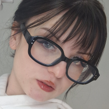 Freelancer Iryna R. — Ukraine, Volovets. Core skill — Content Management, Text Translation