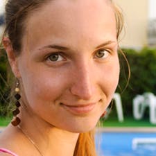 Фрилансер Ирина С. — Украина, Киев. Специализация — Полиграфический дизайн, Логотипы