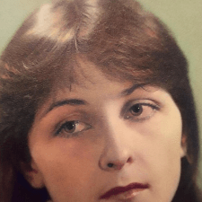 Фрилансер Iryna B. — Украина, Киев. Специализация — Написание статей, Редактура и корректура текстов