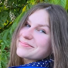 Freelancer Iryna T. — Ukraina, Nowaja Wodolaga. Specjalizacja — Edycja i korekta tekstu, Wiersze, piosenki, proza