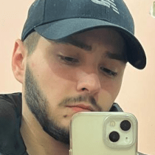 Freelancer Ivan D. — Ukraina, Łuck. Specjalizacja — AR i VR tworzenie