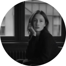 Фрилансер Polina P. — Украина, Днепр. Специализация — Дизайн сайтов, AI в дизайне