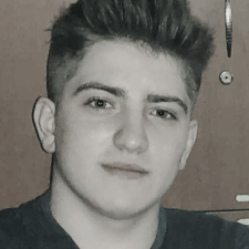 Freelancer Iulian C. — Mołdawia, Stefana Voda. Specjalizacja — Projektowanie stron internetowych, Projektowanie aplikacji mobilnych