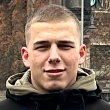 Freelancer Maksym R. — Ukraina, Kijów. Specjalizacja — Edycja audio i wideo, AI graphic