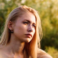 Яна Головченко