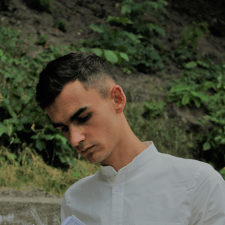 Freelancer Ivan S. — Ukraine, Kyiv. Core skill — Web Programming, HTML & CSS