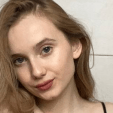 Фрилансер Юля Н. — Украина, Львов. Специализация — Логотипы, Фирменный стиль