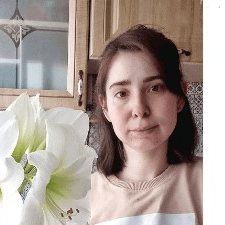 Юлія Хмельова