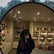 Freelancer Yuliia L. — Ukraine. Core skill — Articles & Blog Posts, Text Translation