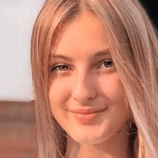 Freelancer Khrystyna K. — Ukraina, Tarnopol. Specjalizacja — Banery, Menedżer treści