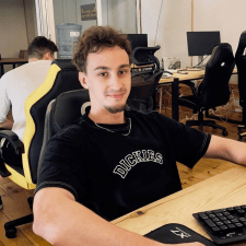 Freelancer Volodimir K. — Ukraina, Kropywnycki. Specjalizacja — Javascript & Typescript, Bazy danych i SQL