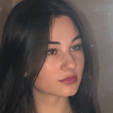 Фрилансер Каріна Д. — Украина. Специализация — Продвижение в социальных сетях (SMM), Английский язык