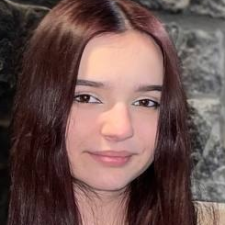 Freelancer Karina Z. — Ukraina, Czerkasy. Specjalizacja — Projektowanie wizytówek, Loga