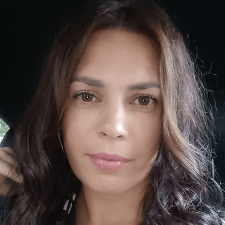 Freelancer Karyna S. — Poland. Specialization — Text Translation, Text Editing & Proofreading