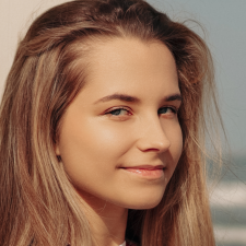 Freelancer Karina T. — Ukraine, Odessa. Core skill — Interface Design (UI/UX), Web Design