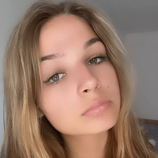 Freelancer Katryn L. — Ukraina, Odessa. Specjalizacja — Projektowanie stron internetowych, Projektowanie aplikacji mobilnych