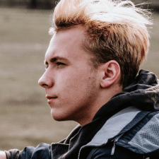 Фрилансер Daniil K. — Украина, Павлоград. Специализация — Дизайн интерфейсов (UI/UX), Оформление страниц в социальных сетях