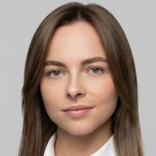 Freelancer Yuliia K. — Ukraine, Kyiv. Core skill — Databases & SQL