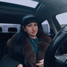 Freelancer Valeryia P. — Ukraine, Yuzhnoukrainsk. Core skill — Business Card Design, Bot Development