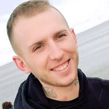 Фрилансер Андрей К. — Украина. Специализация — Обработка фото, Перевод текстов