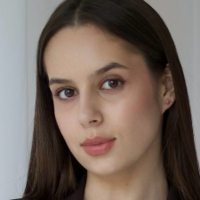Freelancer Dasha K. — Ukraine. Core skill — Interface Design (UI/UX), Corporate Style