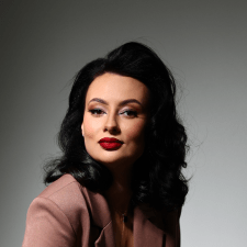 Фрилансер Krystyna H. — Украина, Днепр. Специализация — Логотипы, Полиграфический дизайн