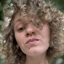 Freelancer Oksana U. — Ukraina, Kijów. Specjalizacja — Tłumaczenie tekstów, Copywriting