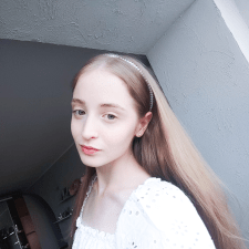 Freelancer Kseniia K. — Ukraine, Zaporizhzhia. Core skill — Illustrations & Drawings, Content Management