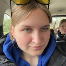 Freelancer Daria — Ukraina, Władimir. Specjalizacja — Układ HTML i CSS, Python