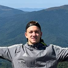 Фрилансер Арсеній Г. — Украина, Киев. Специализация — Перевод текстов, AI в дизайне
