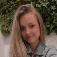 Фрилансер Руслана Р. — Украина, Ивано-Франковск. Специализация — Оформление страниц в социальных сетях, Контент-менеджер