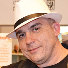 Freelancer Viktor P. — Ukraine, Kyiv. Core skill — App Development for Android, Interface Design (UI/UX)