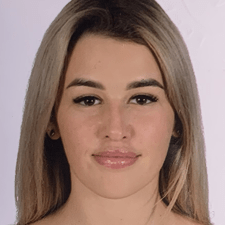 Freelancer Larysa H. — Ukraine, Krivoi Rog. Specialization — Logo Design, Information Gathering