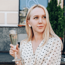 Freelancer Valeriya B. — Ukraine, Kyiv. Core skill — Website Development, Social Media Marketing (SMM)
