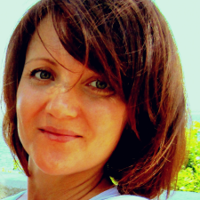 Freelancer Yelena B. — Ukraina, Kachowka. Specjalizacja — Publikacja ogłoszeń, Edycja i korekta tekstu
