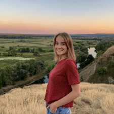 Freelancer Olena B. — Ukraine, Kharkiv. Core skill — Web Design, Mobile Apps Design