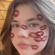 Freelancer Valeriya B. — Ukraina, Charków. Specjalizacja — Praca z klientami, Copywriting