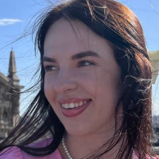 Freelancer Anastasiia L. — Ukraina, Kijów. Specjalizacja — Praca z klientami, Pisanie artykułów