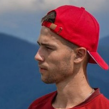 Freelancer Illia M. — Ukraina, Chmielnicki. Specjalizacja — Tłumaczenie tekstów, Przepisywanie tekstów (rewright)
