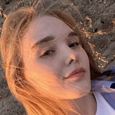 Freelancer Sofiia S. — Ukraine, Lvov. Specialization — Copywriting, Text Translation