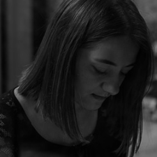 Freelancer Yelizaveta B. — Ukraina, Chersoń. Specjalizacja — Loga, Projektowanie wizytówek