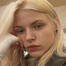 Freelancer Liliya S. — Ukraina, Charków. Specjalizacja — Copywriting, Przepisywanie tekstów (rewright)