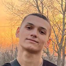 Freelancer Stas P. — Ukraine, Kyiv. Core skill — Articles & Blog Posts, Customer Support