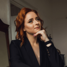 Freelancer Marina N. — Ukraine, Lvov. Core skill — Copywriting, Website Development